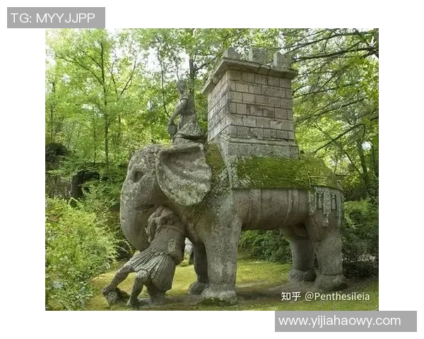 足球明星雕像的奇葩之作揭示了艺术与现实的巨大反差与争议 足球明星雕像的奇葩之作揭示了艺术与现实的巨大反差与争议